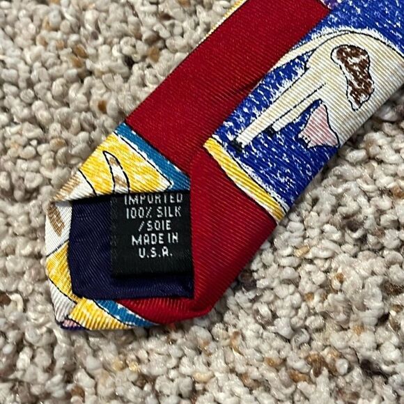 Save The Children Red Animal Silk Tie - Picture 5 of 5